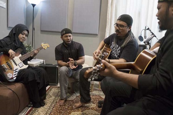 Band Malaysia Al-Farabi, Penyebar Islam dengan Bahasa Seni