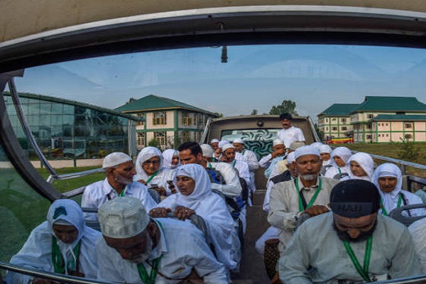 Tradisi Haji di India; Dari Perjalanan Laut hingga Oleh-oleh untuk Semua Etnis